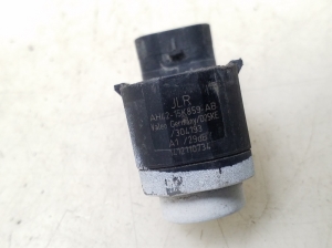 Jaguar XF (2008–2016) Front parking sensor AH4215K859AB - 4