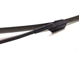 Peugeot 208 (2019–2026) Windshield wiper arm 9822931880 - 2
