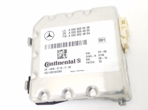 Mercedes Benz E-Class W207 (2009–2017) Esikaamera A0009050038 - 3