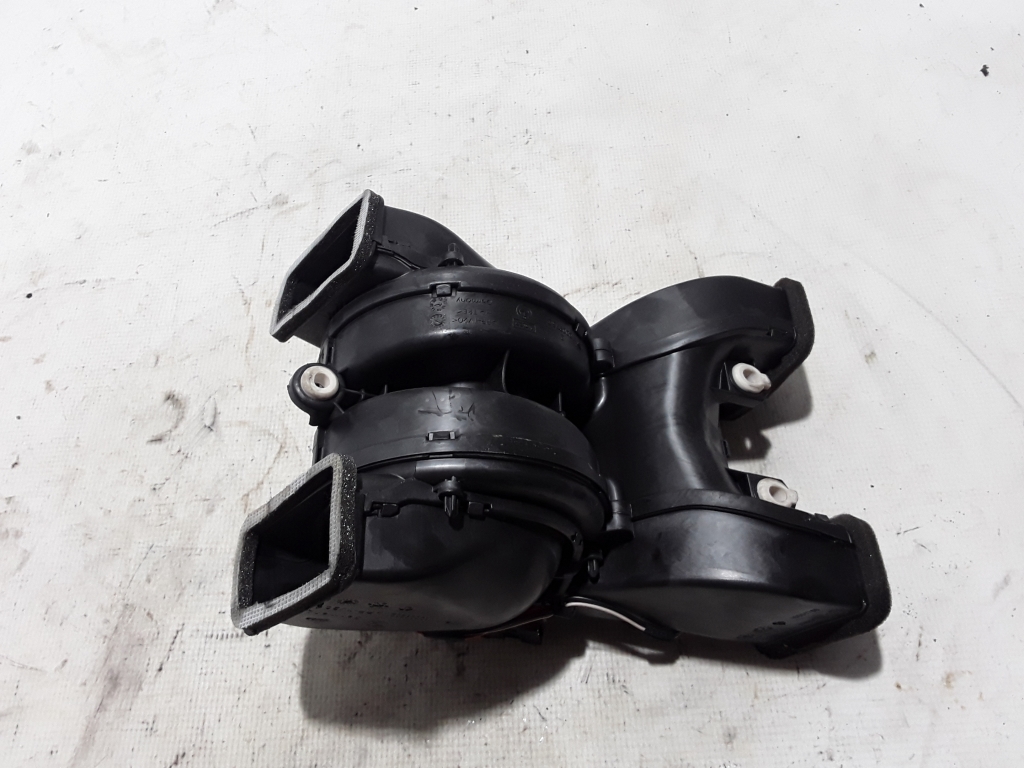 BMW 5 Series Gran Turismo F07 (2010-2017) Sildītāja ventilators 9216335 21064711