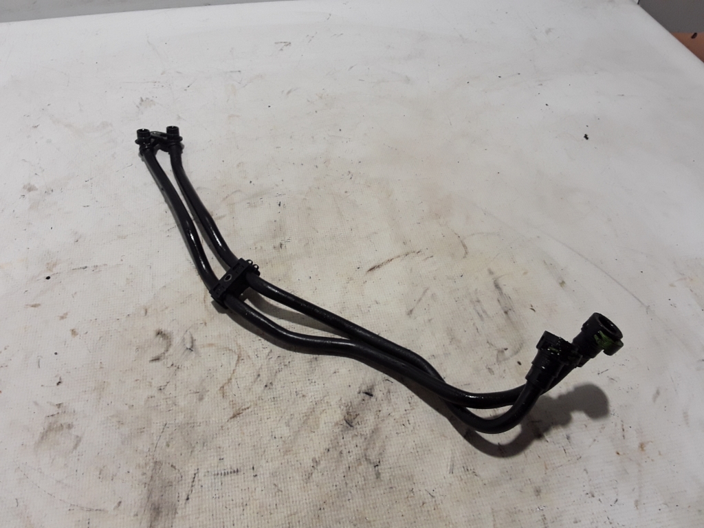 BMW 5 Series Gran Turismo F07 (2010-2017) Gearbox Cooling Pipe 8519433 21064710