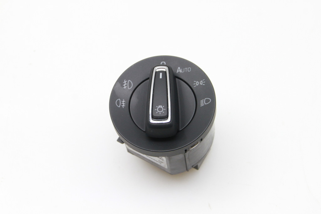 SKODA Superb 3 generation (2015-2023) Headlight Switch Control Unit 3V0941431 25693627