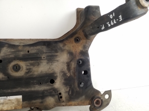 VOLVO V40 (2012–2019) Front subframe 31360937 - 4