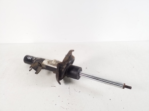 VOLVO V40 (2012–2019) Front shock absorber 31317922 - 3