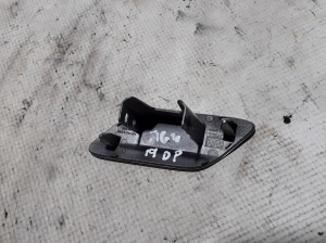 Volkswagen Tiguan (2017–2026) Front bumper headlight washer cap 5NA807938B - 2