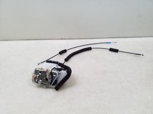 Subaru Outback (2009–2014) Rear side door lock - 2