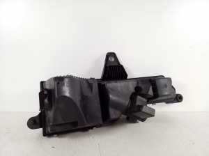 BMW 1 SERIES F21 (2011–2017) Luftfiltergehäuse 13717597582 - 4