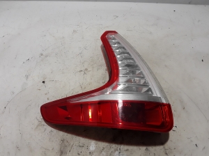  Rear corner lamp 