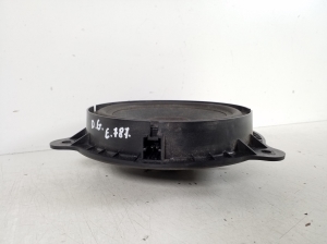 NISSAN Juke F15 (2010–2018) Rear side door speaker - 2