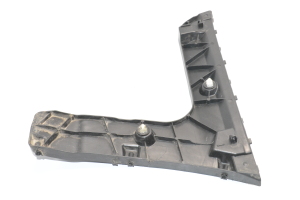  Rear bumper bracket 