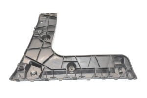  Rear bumper bracket 