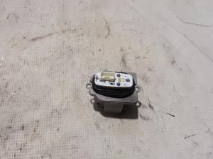 Xenon headlight control unit - B7151-3