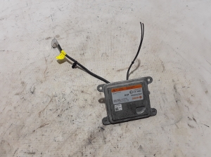 Xenon headlight control unit - 10R044663