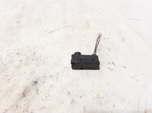 Headlight leveling motor - D492130000