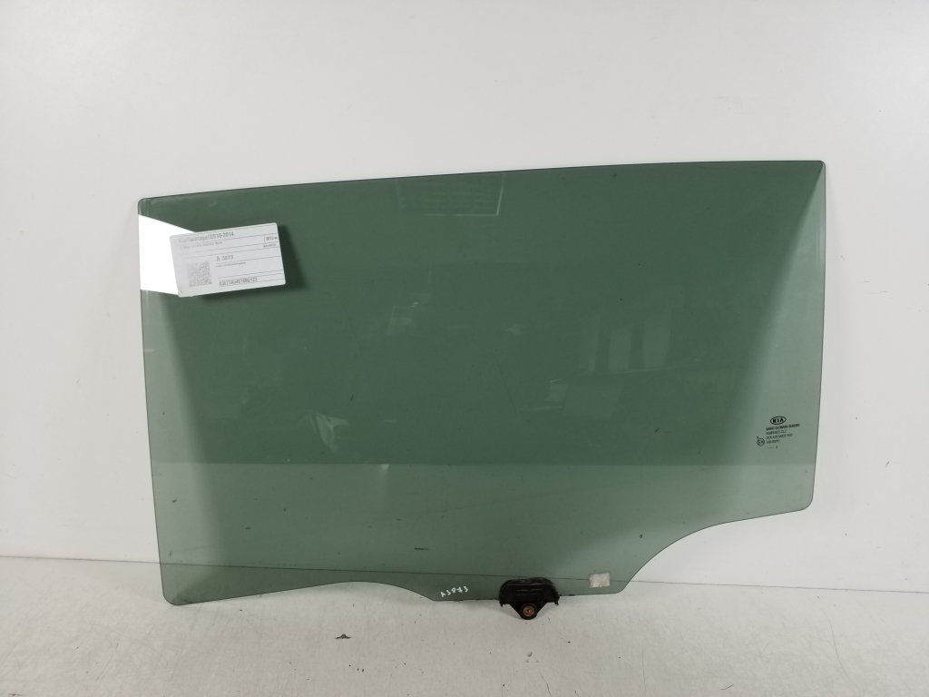 Kia Sportage (2010–2016) Rear side door glass