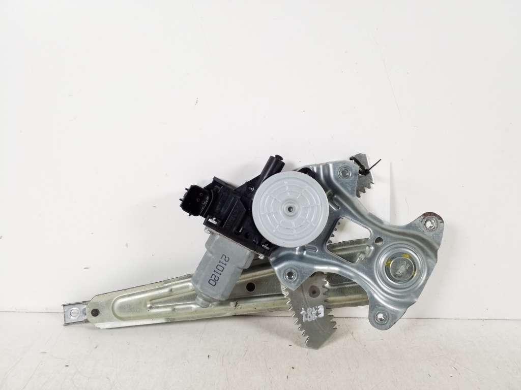 NISSAN Juke YF15 (2010-2020) Regulator geam ușă dreapta spate 827310V01B 20201460