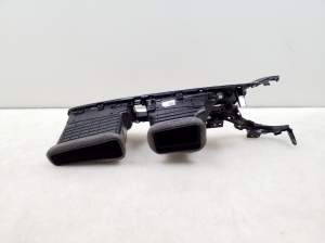 Kia ceed (2012–2018) Armatuurlaua ventilatsioonivõred 97410A2200 - 3