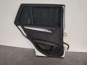 Mercedes Benz C-Class 204 (2007–2014) Rear side doors and their parts A2047300305 - 4