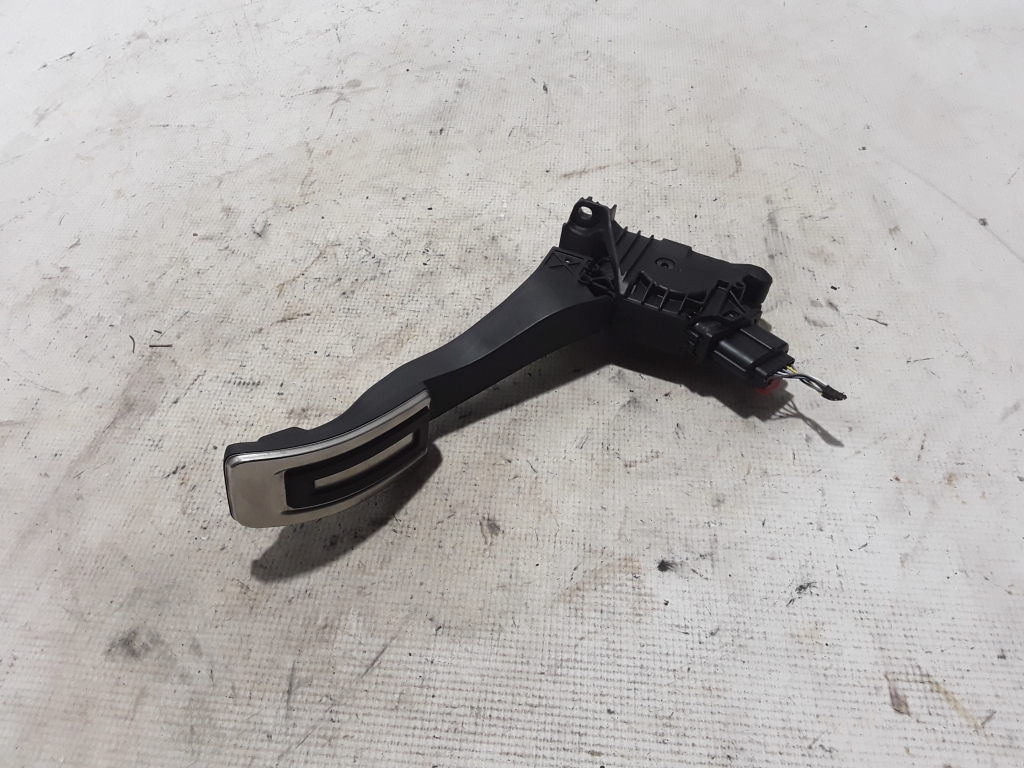 AUDI Q3 F3 (2018-2024) Throttle Pedal 5Q1723503L 21067249