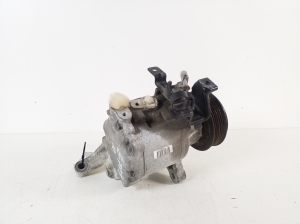 Subaru Outback (2009–2014) A/C compressor 73111AJ03A - 4