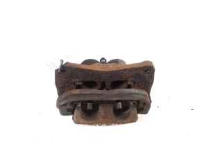 Subaru Outback (2009–2014) Front brake caliper - 2