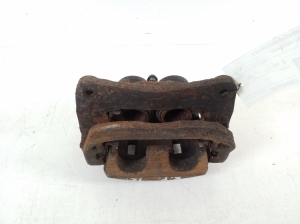 Subaru Outback (2009–2014) Front brake caliper - 2