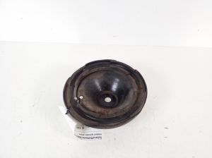 Subaru Outback (2009–2014) Front spring support - 2