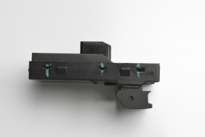 Opel Astra J (2009–2017) Front door glass switch 13305978 - 2