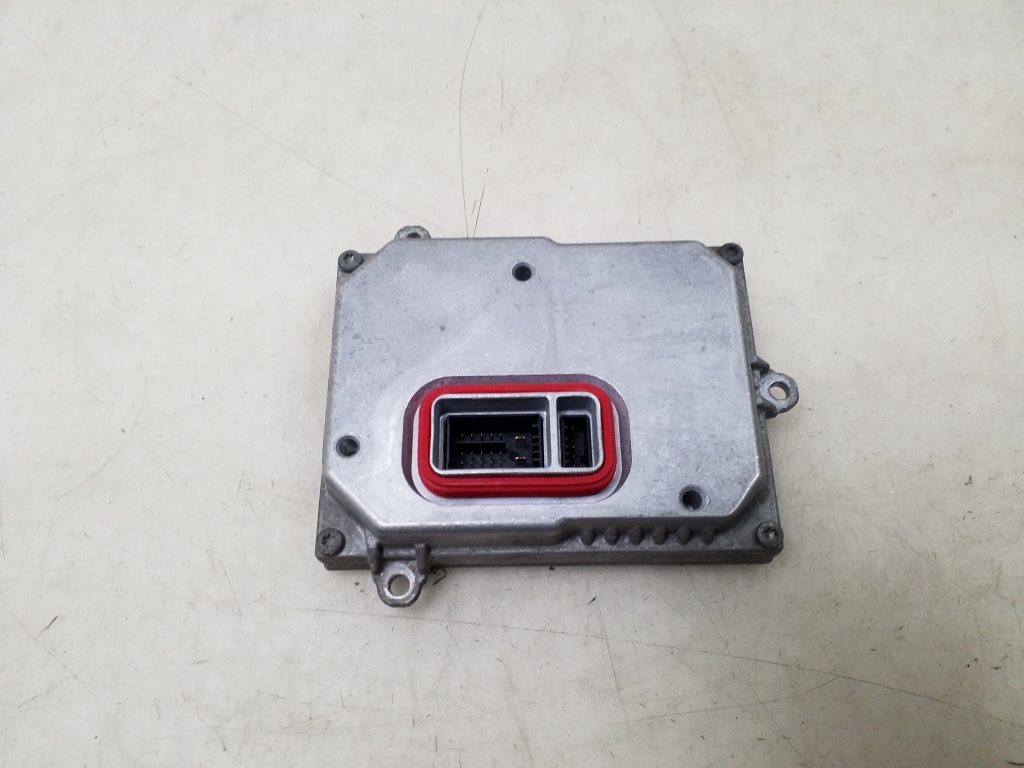 VOLVO V50 1 generation (2003-2012) Xenon Light Control Unit 1307329098 24976651