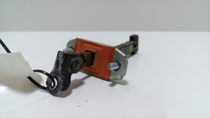 Kia Sportage (2010–2016) Rear side door opening limiter - 3