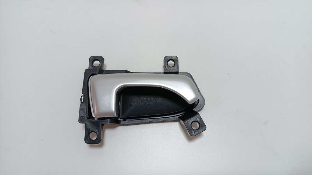 Kia Sportage (2010–2016) Rear side door interior handle 826203U000