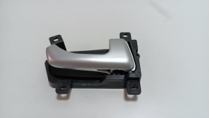 Kia Sportage (2010–2016) Rear side door interior handle 826203U000 - 4