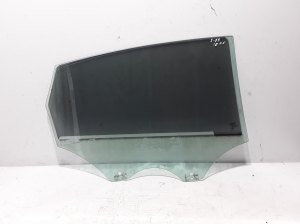  Glass rear side door 