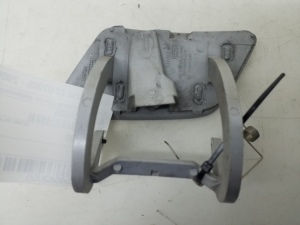 Mercedes Benz S-Class 221 (2005–2013) Eesmise kaitseraua esitulede pesuri kork A2218800605 - 2