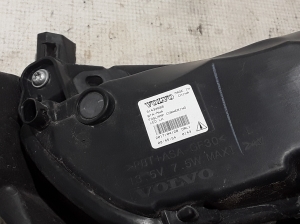 VOLVO S90 (2016–2026) Esikaitseraua udutuli 31434666 - 3