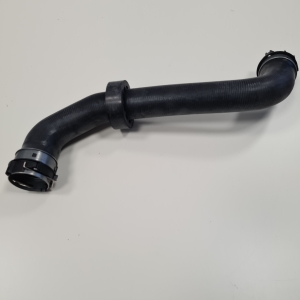 Mercedes Benz S-Class 220 (1998–2005) Jahutusradiaatori voolik A247501038264 - 5