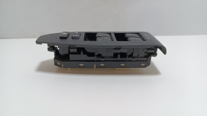 TOYOTA Prius W30/35 (2009–2015) Front door glass switch 7423247090 - 2