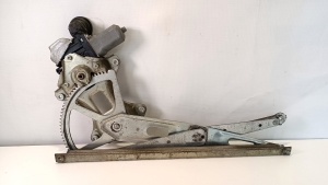 TOYOTA Prius W30/35 (2009–2015) Priekšējo durvju logu pacēlājs un tā daļas 8572030340 - 2