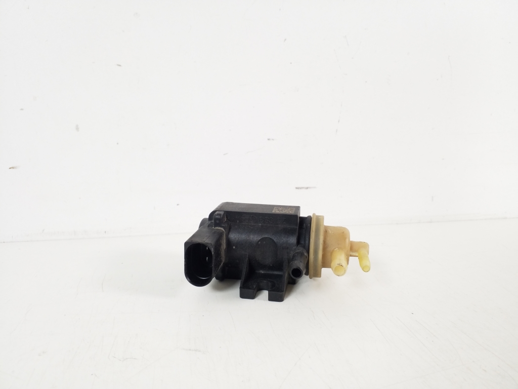 VOLKSWAGEN Caddy 3 generation (2004-2015) Solenoid Valve 1K0906627B 20210265