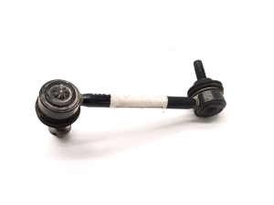Tesla Model 3 3 (2016–2024) Rear stabilizer link 1044496-00-E - 3