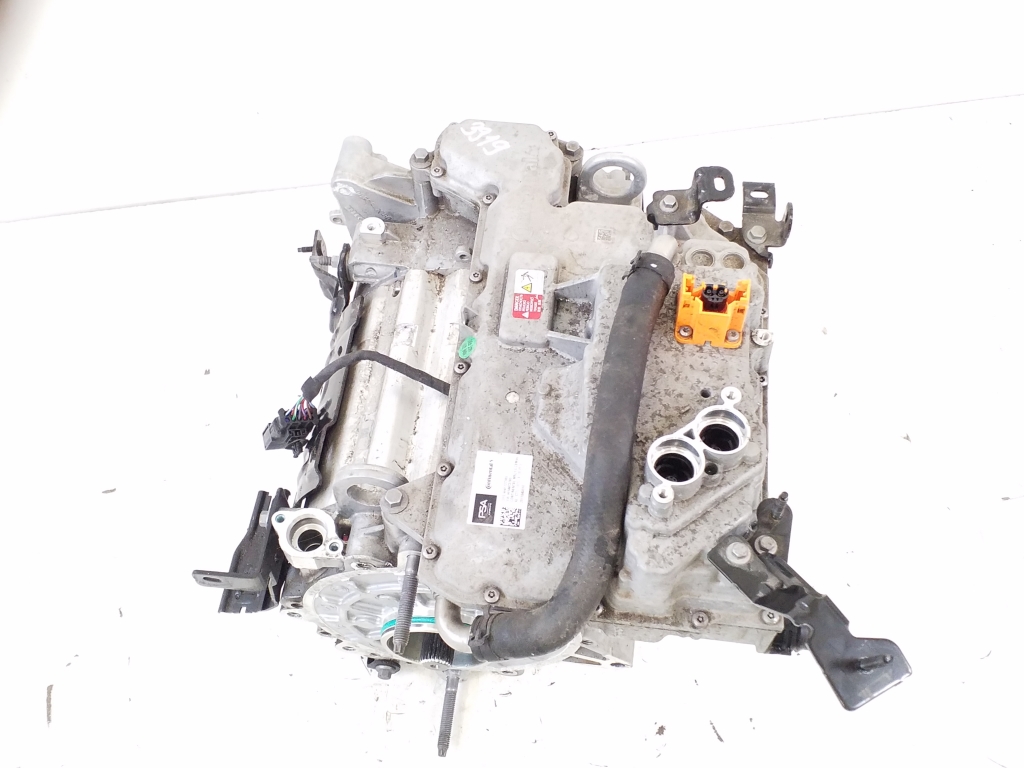 OPEL Corsa F (2019-2023)  Голый двигатель 9841727380 22007998
