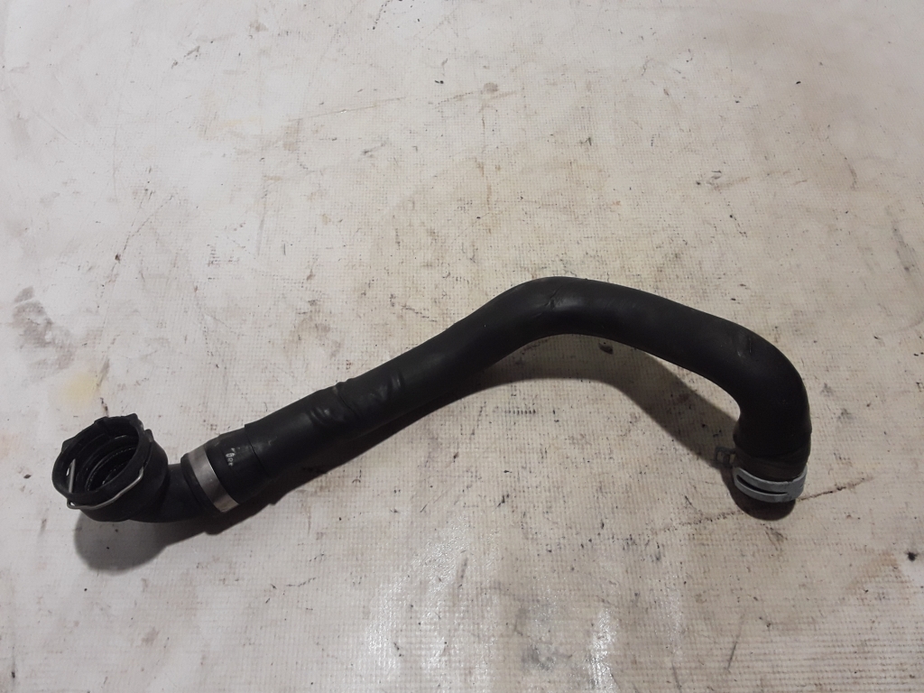 VOLVO S90 2 generation (2016-2023) Right Side Water Radiator Hose 31439753 21066646