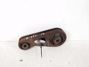 Engine mount - 12363-21030