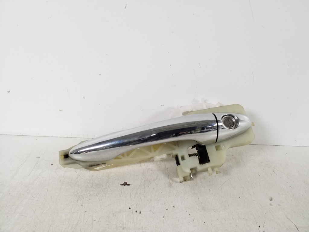 Kia Sportage (2010–2016) Front door external opening handle and its details 90880-00400