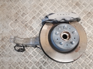 Tesla Model 3 3 (2016–2024) Front wheel hub and its parts 1044311-00-E - 3