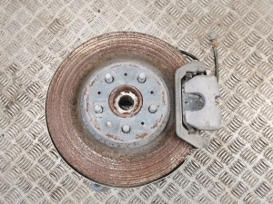Tesla Model 3 3 (2016–2024) Tagumine rumm 1044411-00-F - 3