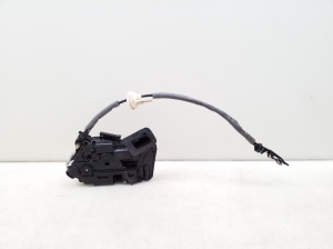 Volkswagen Jetta (2010–2017) Front door lock 5K1837016E - 5