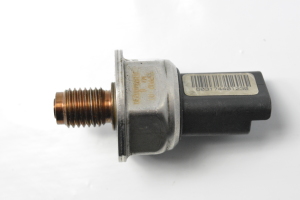 Fuel rail pressure sensor - 5WS40039