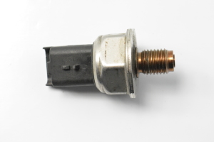 Citroen C4 (2004–2010) Fuel rail pressure sensor 5WS40039 - 4