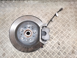 Tesla Model 3 3 (2016–2024) Hinterradnabe 1044416-00-G - 3